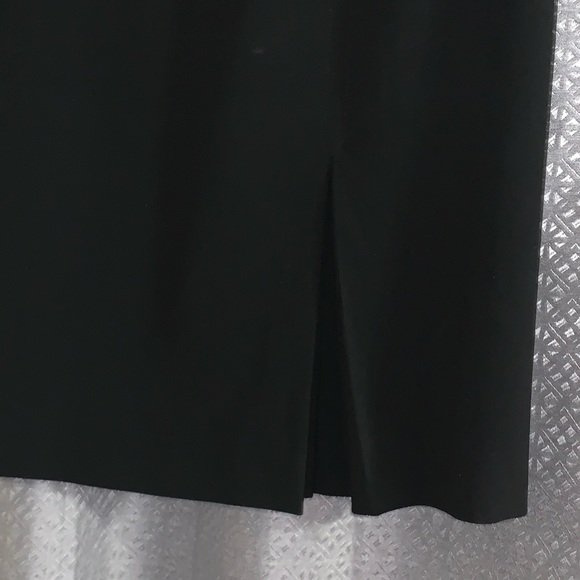 2 skirts $11 AnnTaylor and Nine West great for career use. Great condition. - Picture 5 of 9